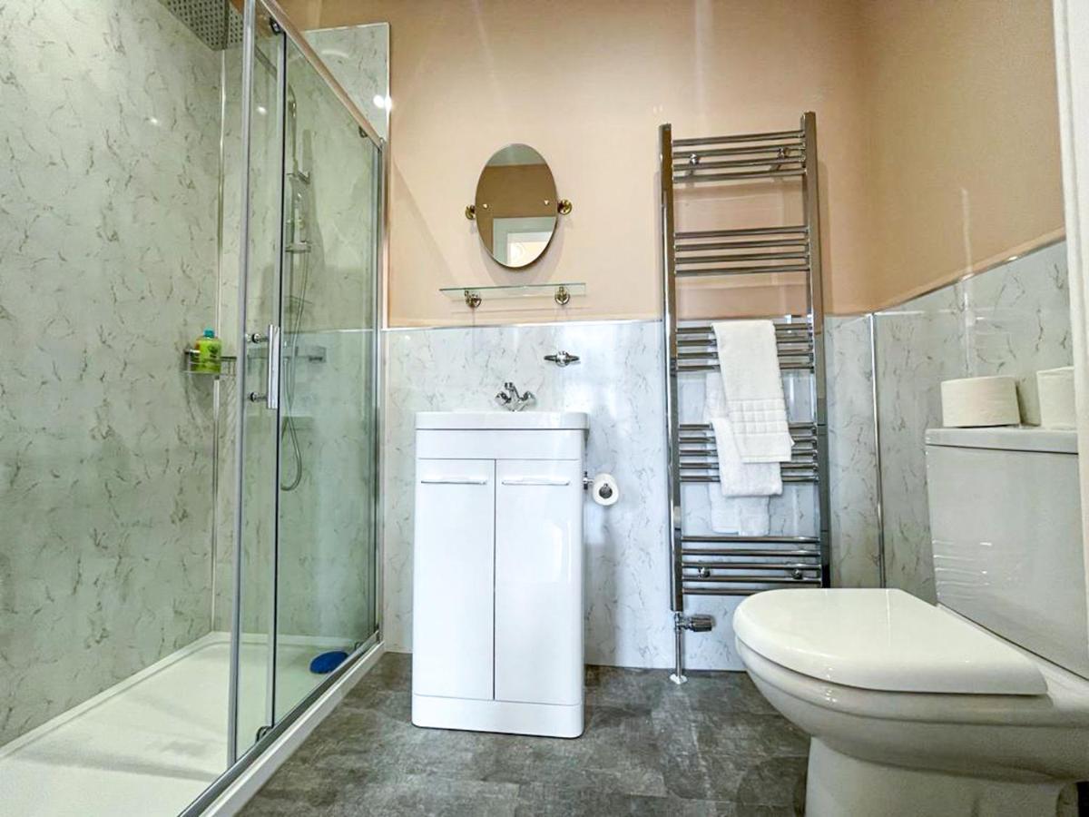 Remarkable 5Br Townhouse With Garden, Sleeps 12 爱丁堡 外观 照片