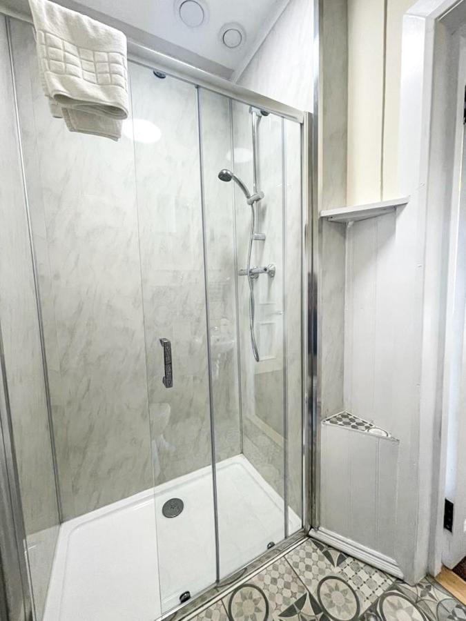 Remarkable 5Br Townhouse With Garden, Sleeps 12 爱丁堡 外观 照片