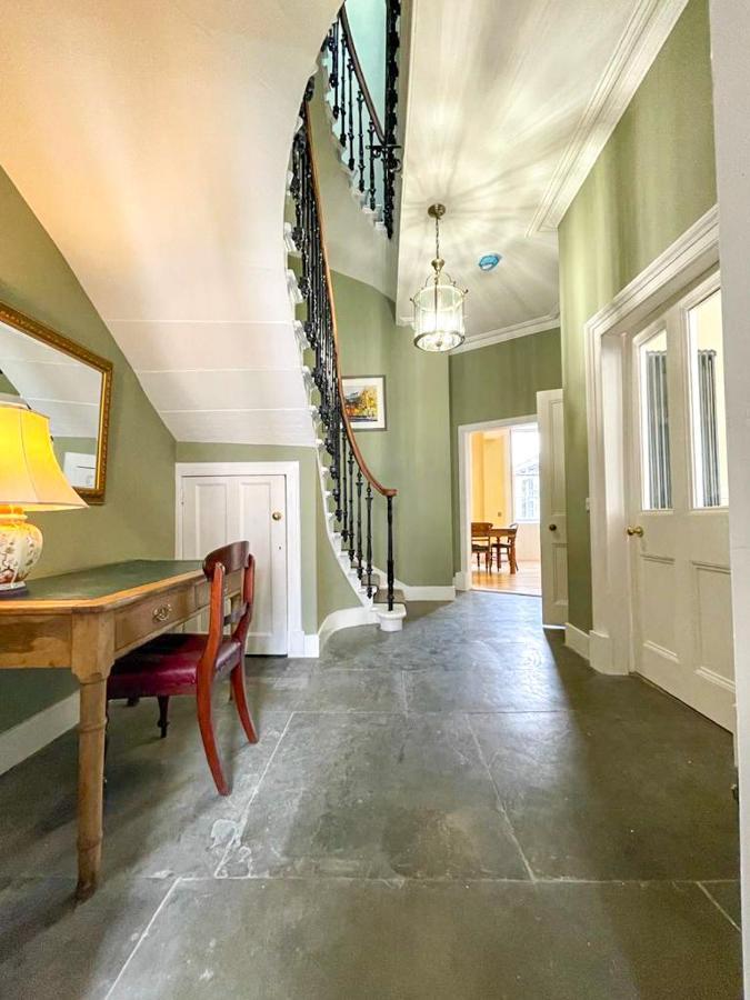 Remarkable 5Br Townhouse With Garden, Sleeps 12 爱丁堡 外观 照片