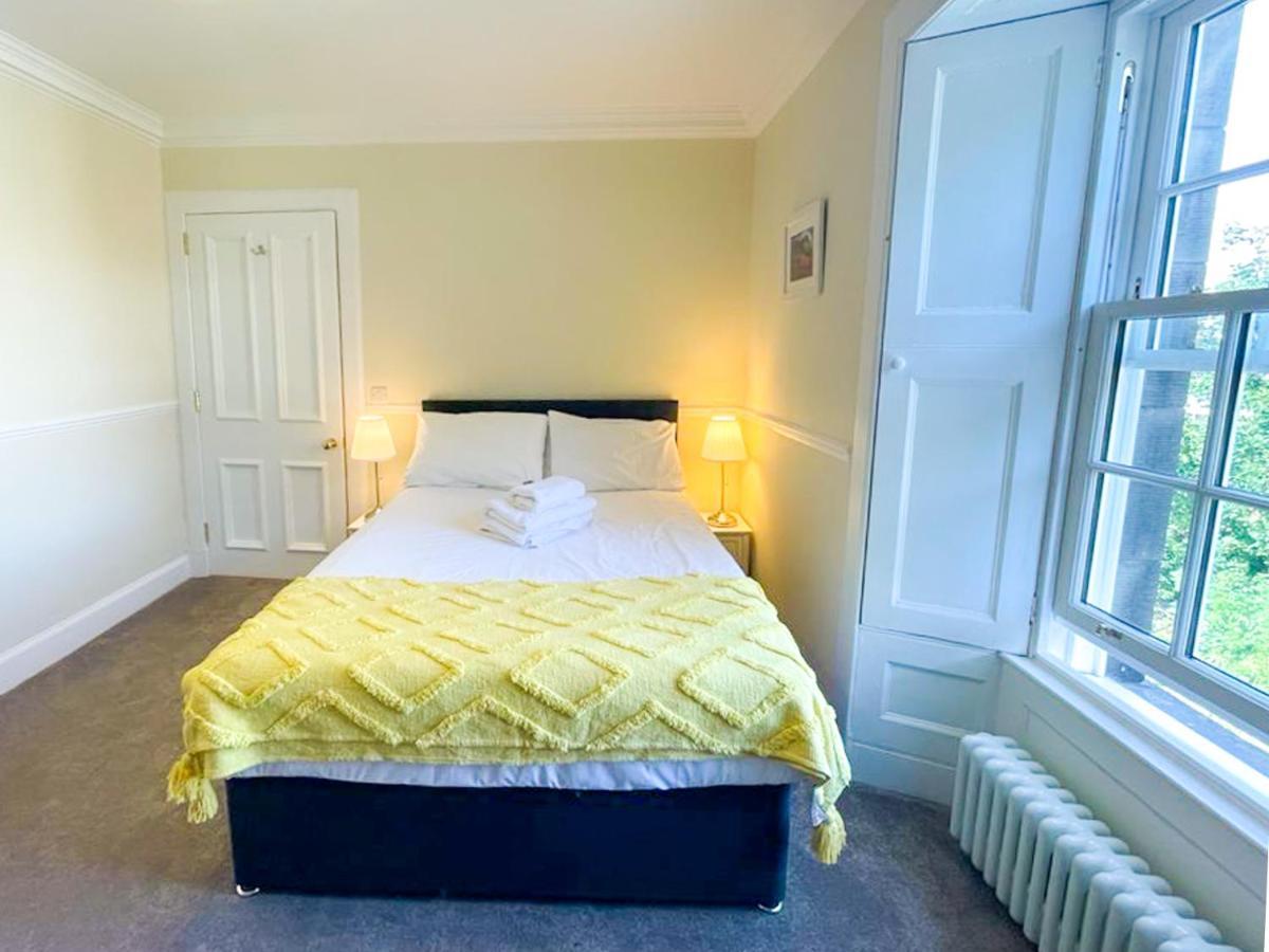 Remarkable 5Br Townhouse With Garden, Sleeps 12 爱丁堡 外观 照片