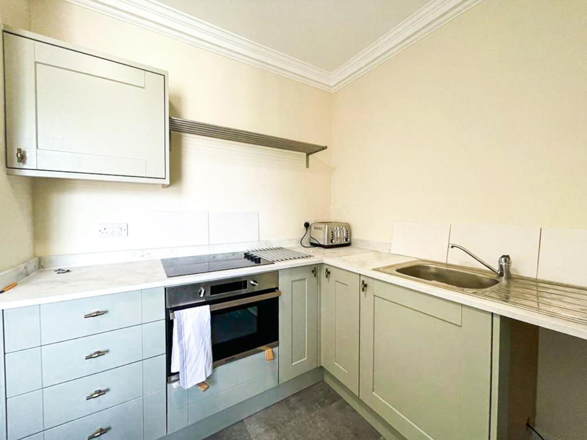 Remarkable 5Br Townhouse With Garden, Sleeps 12 爱丁堡 外观 照片